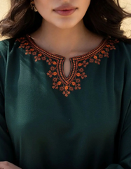 Jade – Elegant 2-Piece Embroidered Ensemble